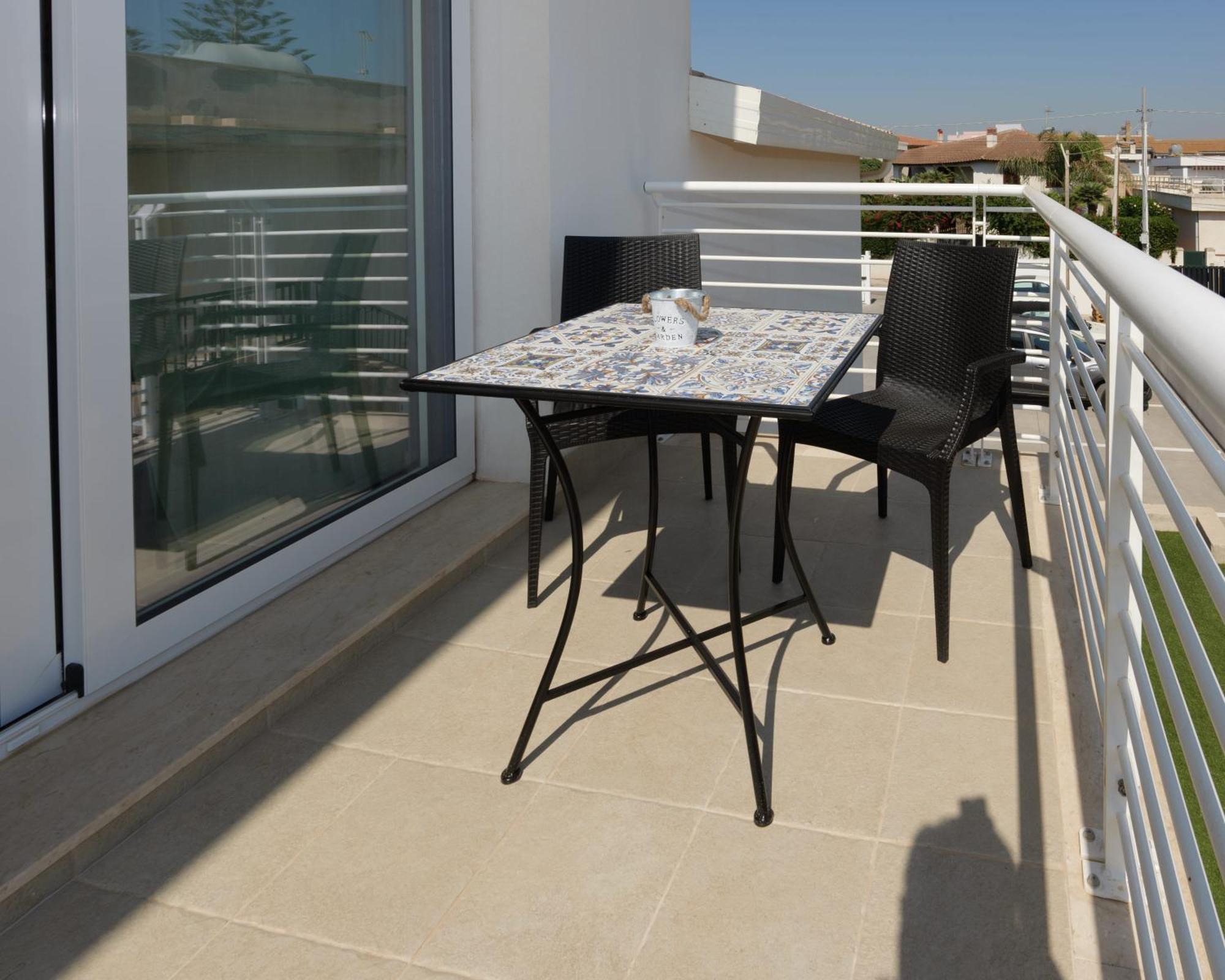 Astro Apartments With Direct Access On The Sea Of Noto Heritage Of Unesco Luaran gambar